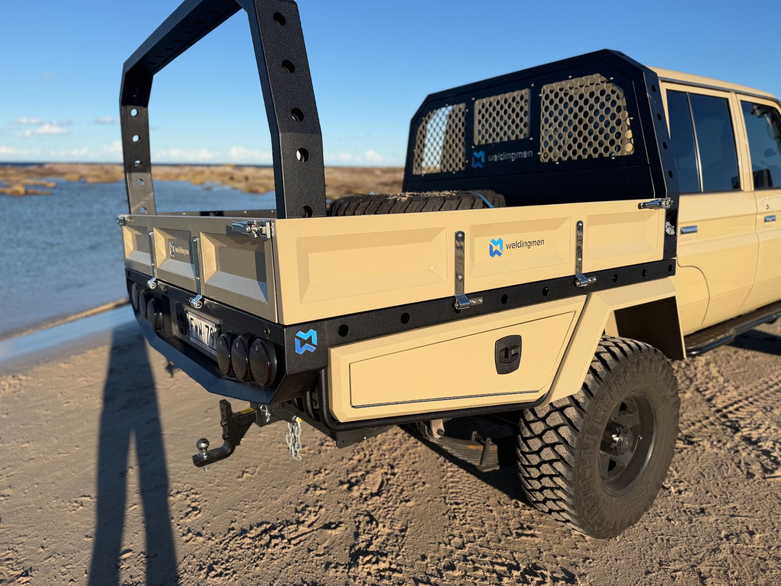 1850 Dual Cab Tray 79 Series - photo 21